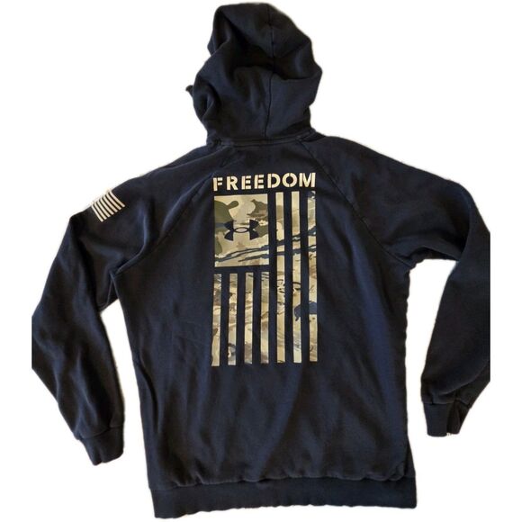 Under armour Other - Under Armour Hoodie Mens Medium Black Freedom Flag Logo Pullover Fleece Loose